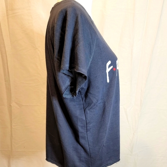 FRIENDS Inspired Women's Sleep Shirt 👕 - Picture 5 of 11